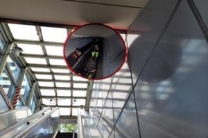 미니스커트 ‘도촬’ 걱정 없는 은평 지하철