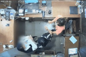 ‘한국인 점원 폭행’ 벨기에 대사 부인 ‘면책특권’ 유지…처벌 피할 듯