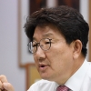 ”민주당보다 합리·상식적 모습으로 민심 잡겠다” 원내대표 후보 국민의힘 권성동 의원