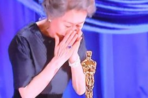 [서울포토] ‘감격의 눈물’ 윤여정