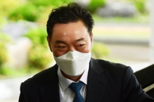 김오수, 법무법인서 월 2900만원 ‘고액 자문료’