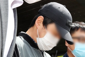 뇌출혈 입양아 양부 “아이에게 미안하다”