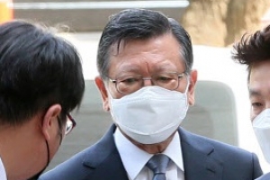 박삼구 첫 법정 출석 “모든 것 바쳤는데… 안타깝다”