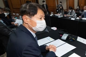 “국산 백신 하반기 임상 3상 진입 지원”