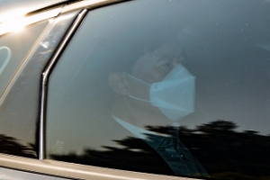 대검, 이성윤 직무배제 요청 검토… 박범계 “李기소는 억지춘향”