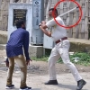 [나우뉴스] 방역 수칙 어겼다고…시민에 ‘몽둥이질’ 하는 인도 경찰