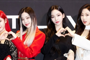 ‘세계관에 진심’ 에스파 “‘광야 대스타’ 되고 싶어요”