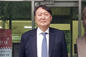 ‘잠행’ 윤석열, 이재명과 지지율 격차 좁혀져…등판 시기는?