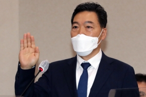 김오수 검찰총장, 역대 9번째 임기 채우는 檢수장 될 수 있나