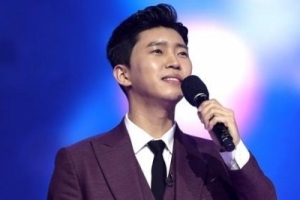 임영웅 콘서트 티저 공개…‘아임 히어로’ 글귀 눈길