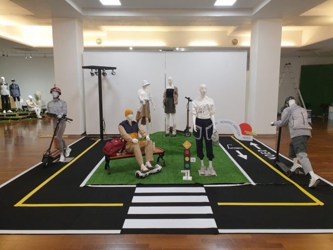 (계명대)계명대 패션마케팅학과가 졸업작품전으로 퍼스털 모빌리티웨어 브랜드 ‘NOED(노드)’ 롤친 제안전을 가지고 있다