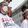 [포토] ‘GTX-D 원안사수!’ 삭발하는 김포시 의원들