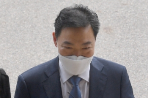 김오수 “형사부 수사제한, 檢 중립성 훼손” 공개 반기