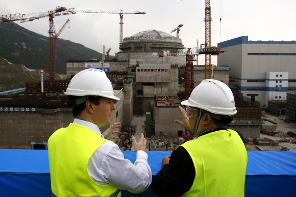 2013년 촬영한 중국 광둥성 타이산 원자력 발전소 공사 현장.  AP 연합뉴스