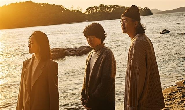 정부의 인원 제한 완화에 따라 이번 주부터 대중음악 공연이 속속 재개된다. 자우림 등 뮤지션들도 공연장에서 관객을 만난다. 한국대중음악공연산업협회 제공