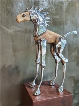 강이수 _원시-기호-현대21, 자연석 세라믹 스테인레스, 70×19×72cm