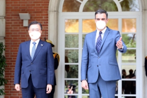 한·스페인 정상 “전략적동반자 관계 격상”