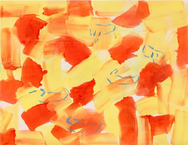 주황색과 노란색 아크릴 물감으로 붓질한 바탕 위에 오리 또는 배를 닮은 형상을 그린 ‘청명-20018’(2020).  갤러리현대 제공