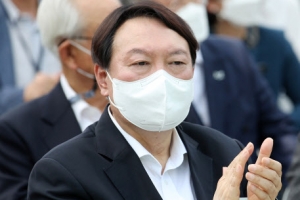 대선 영향 없게 한다더니… 대권 선언 시점서 ‘윤석열 수사’