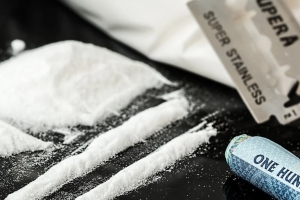 마약 양성 떴는데…“마약 안했어!” 추돌사고 낸 30대 벤츠 운전자