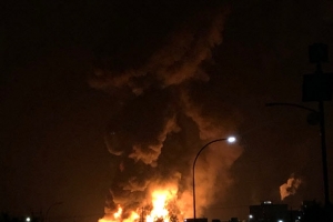 시흥 시화공단 스펀지 제조업체 불 …인명피해 없어