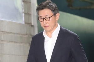 공수처 1호 기소에 ‘스폰서 검사’ 걸리나