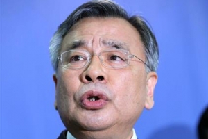 박영수 “포르쉐 렌트비 줬다”… 靑은 “수산업자 특사와 무관”