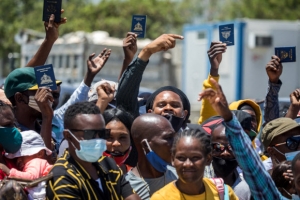 아이티서 납치된 선교사 부부 16일 만에 풀려나… 건강 양호