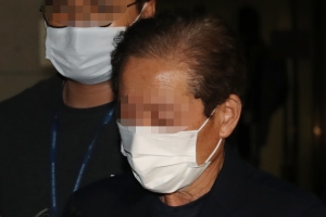 전자발찌 끊고 도주했던 ‘함바 브로커’ 유상봉, 15일 만에 잡혔다