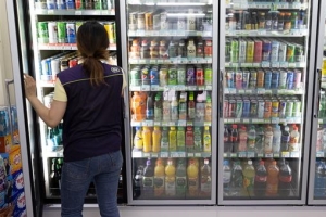 “술·담배 사도 된다”…서울시 청년수당 절반 이상 편의점서 사용