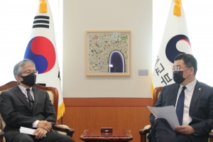 외교차관, 일본대사 초치...“무례한 발언, 응당 조치 취해달라”
