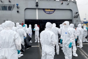 청해부대 집단감염 ‘기관경고’...“기관 모두에 일부 책임”