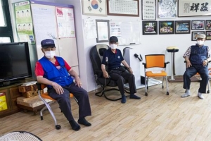 어르신 쉬었다 가세요… 구로 ‘무더위 쉼터’ 241곳 개방