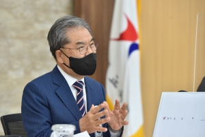 이재정 교육감 “4단계 동안 자녀 학원에 보내지 말아달라”