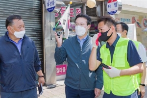 물리적 충돌 없이 노점 철거 ‘착착’…소통의 길 영중로, 상생의 영등포