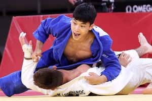 한국 유도 자존심 세워… 안바울 ‘구릿빛 업어치기’