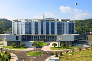 중고 물품 허위 광고 글…경찰, 18억 챙긴 18명 검거