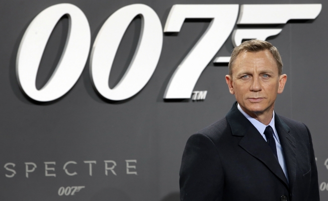 영화 ‘007 시리즈’에서 제임스 본드 역을 맡고 있는 영국 배우 대니얼 크레이그.  AP 연합뉴스