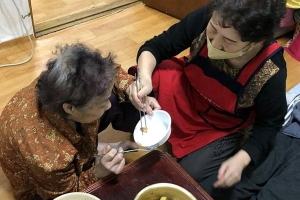 성북, SOS 호소 어르신들에 효자 구실 톡톡