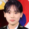 “아빠, 나 해군 됐어요”…천안함 용사 딸, 해군장교 된다