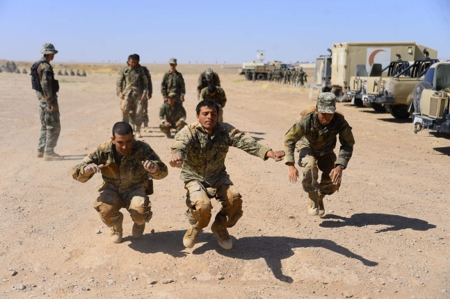 지난해 9월 아프가니스탄 육군 병사가 훈련을 받고 있다. AFP 연합뉴스