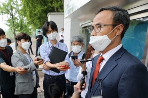 공수처 1호 사건처리 임박…조희연 측 “공소심의위 기소 의견 무효”