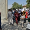 권리 외치는 여성들, 포기 않는 저항군… 탈레반은 탄압 본색