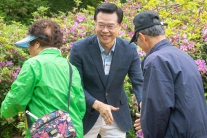 용산 어르신 3만 9000명에게 방역물품