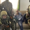 맨발의 대통령 둘러싼 무장세력… ‘장기 독재’ 기니서 군부 쿠데타