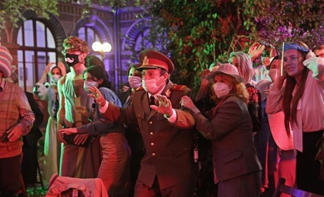 다음달 6일 열리는 부산국제영화제에는 세계 유수 영화제에서 주목받았던 작품들이 대거 초청됐다. 베를린국제영화제 황금곰상에 빛나는 라두 주데 감독의 ‘배드 럭 뱅잉’ 등을 만날 수 있다.  부산국제영화제 제공