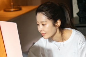 [포토] 화가로 변신한 고현정, ‘우아+신비’ 여신 미모