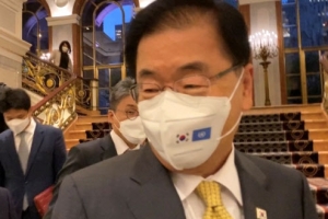 정의용 “中 공세적 외교 당연” 발언 파장에 외교부 설명 보니