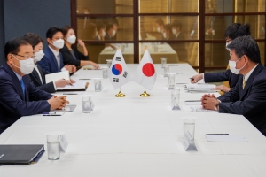 뉴욕서 다시 만난 한일 외교장관...과거사 입장차 재확인