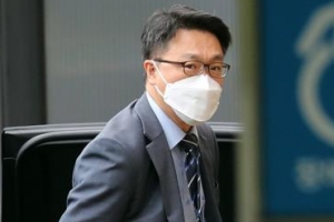 공수처가 추천한 ‘우병우 사단‘ 부장검사…논란 속 지원 철회